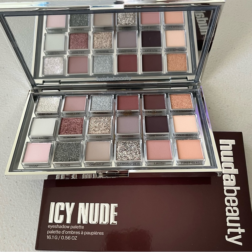 SOLD- NEW Huda Beauty Icy Nude Eyeshadow Palette *New & Unused* Price Firm